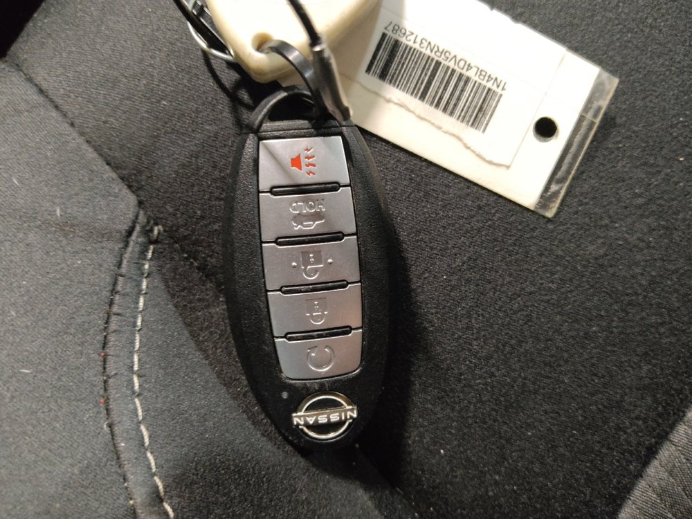 Used 2024 Nissan Altima 2.5 SV image 32