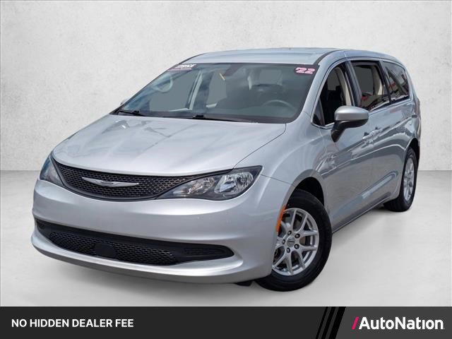 Used 2022 Chrysler Voyager LX FWD image 1
