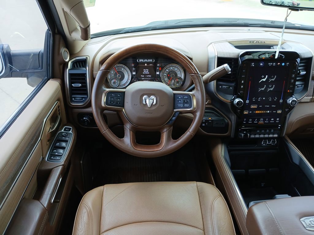 Used 2022 RAM 2500 Limited AWD/4WD image 12