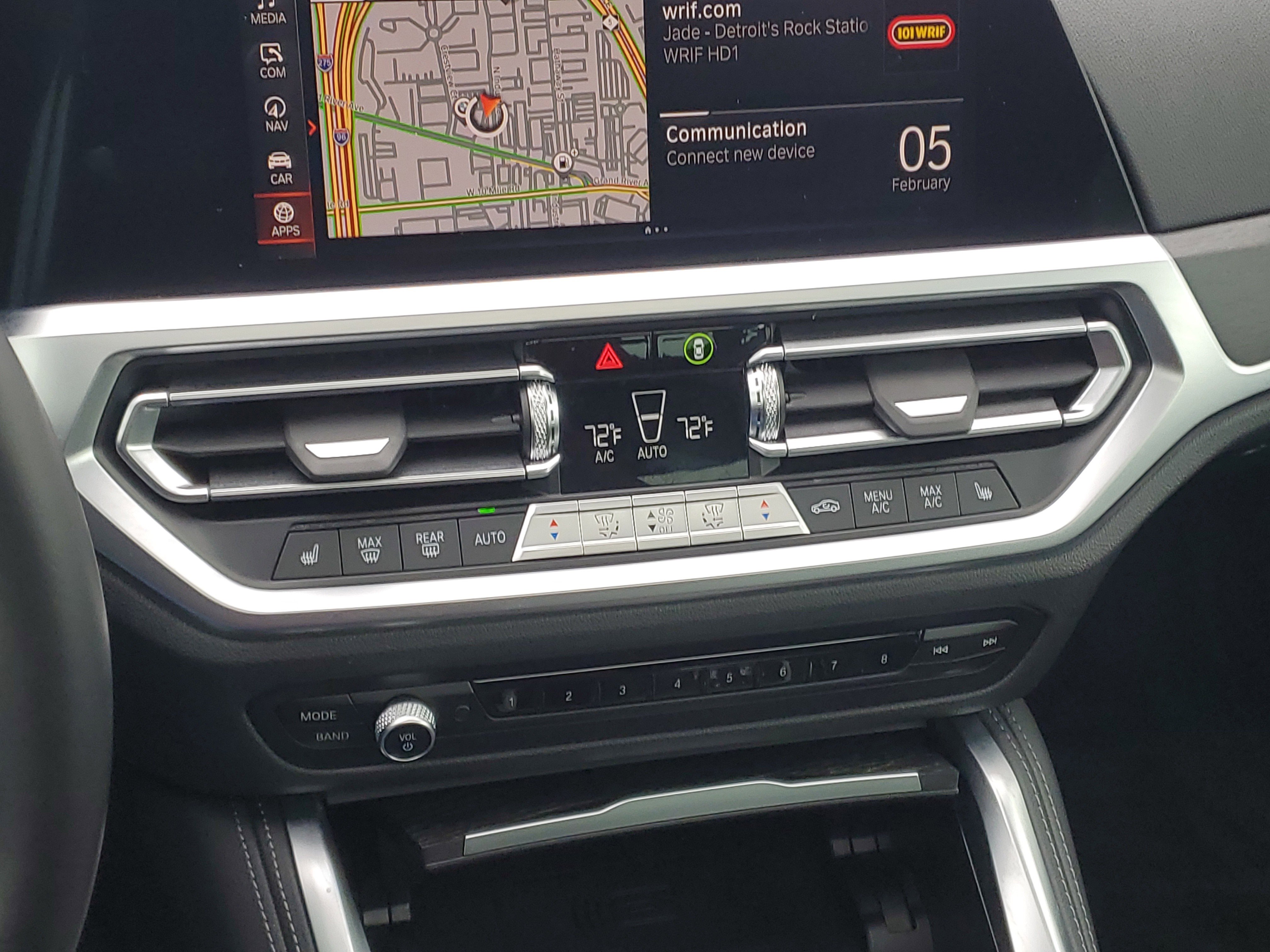 Used 2022 BMW 430i xDrive Coupe w/ M Sport Package image 19