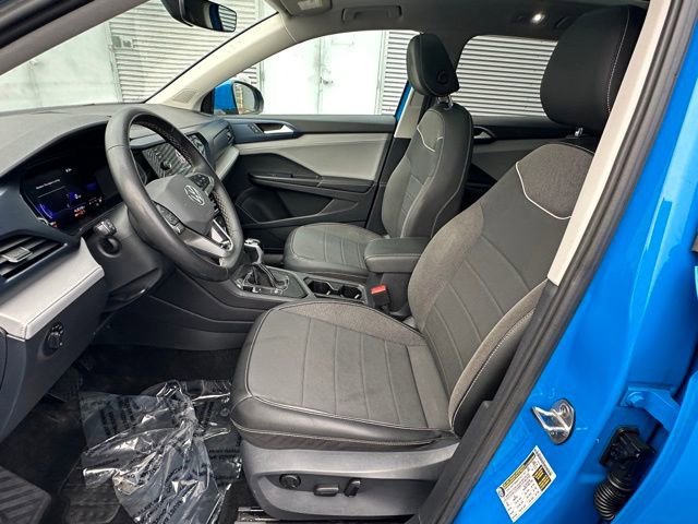 Certified 2024 Volkswagen Taos SE image 27
