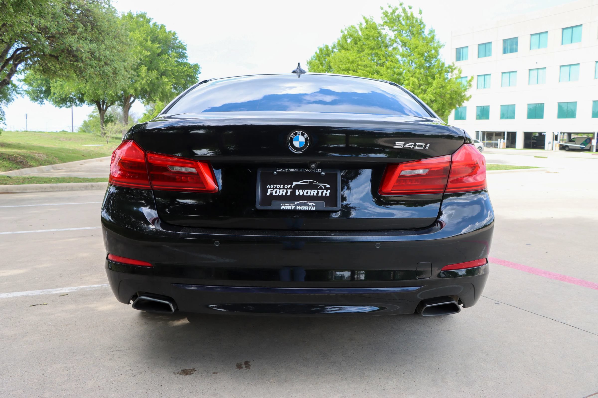 Used 2018 BMW 540i w/ Premium Package RWD image 6