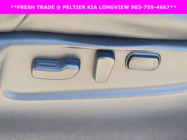 Used 2018 Nissan Armada SL image 18