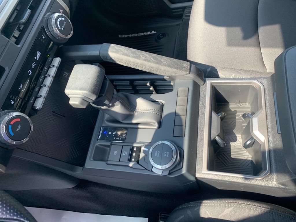 New 2026 Toyota Tacoma SR5 AWD/4WD image 23