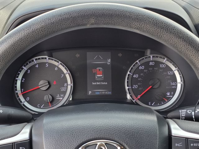 Used 2022 Toyota Highlander L FWD image 12