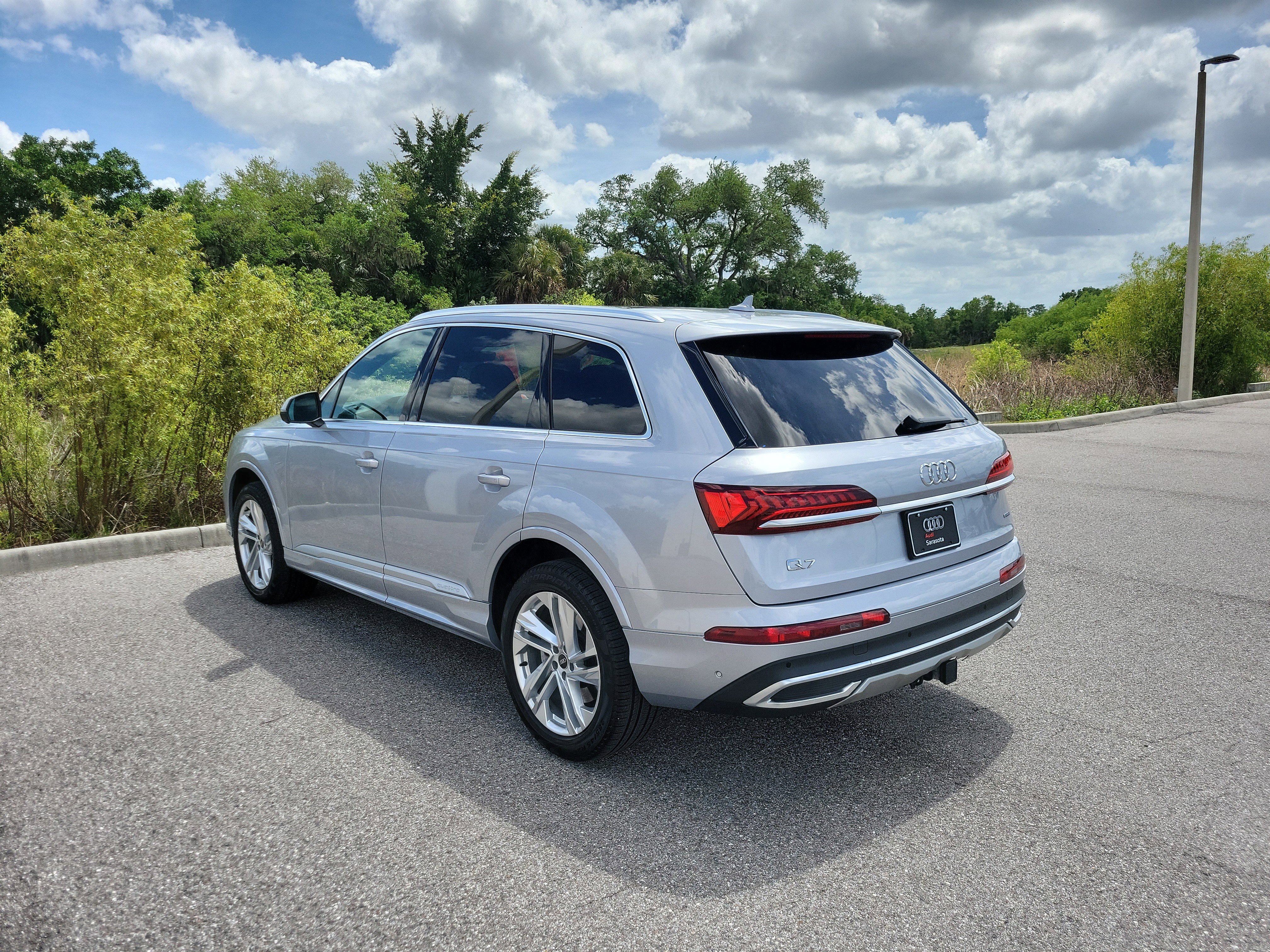 Used 2021 Audi Q7 3.0T Premium Plus AWD/4WD image 6