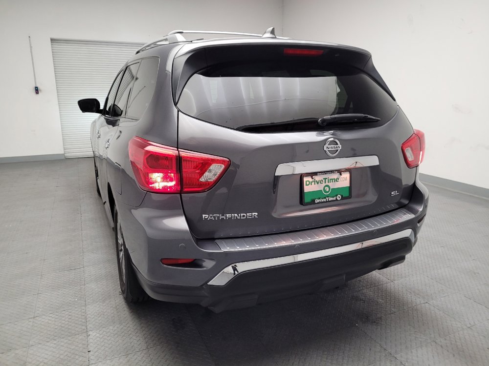 Used 2019 Nissan Pathfinder SL w/ Cargo Package image 6
