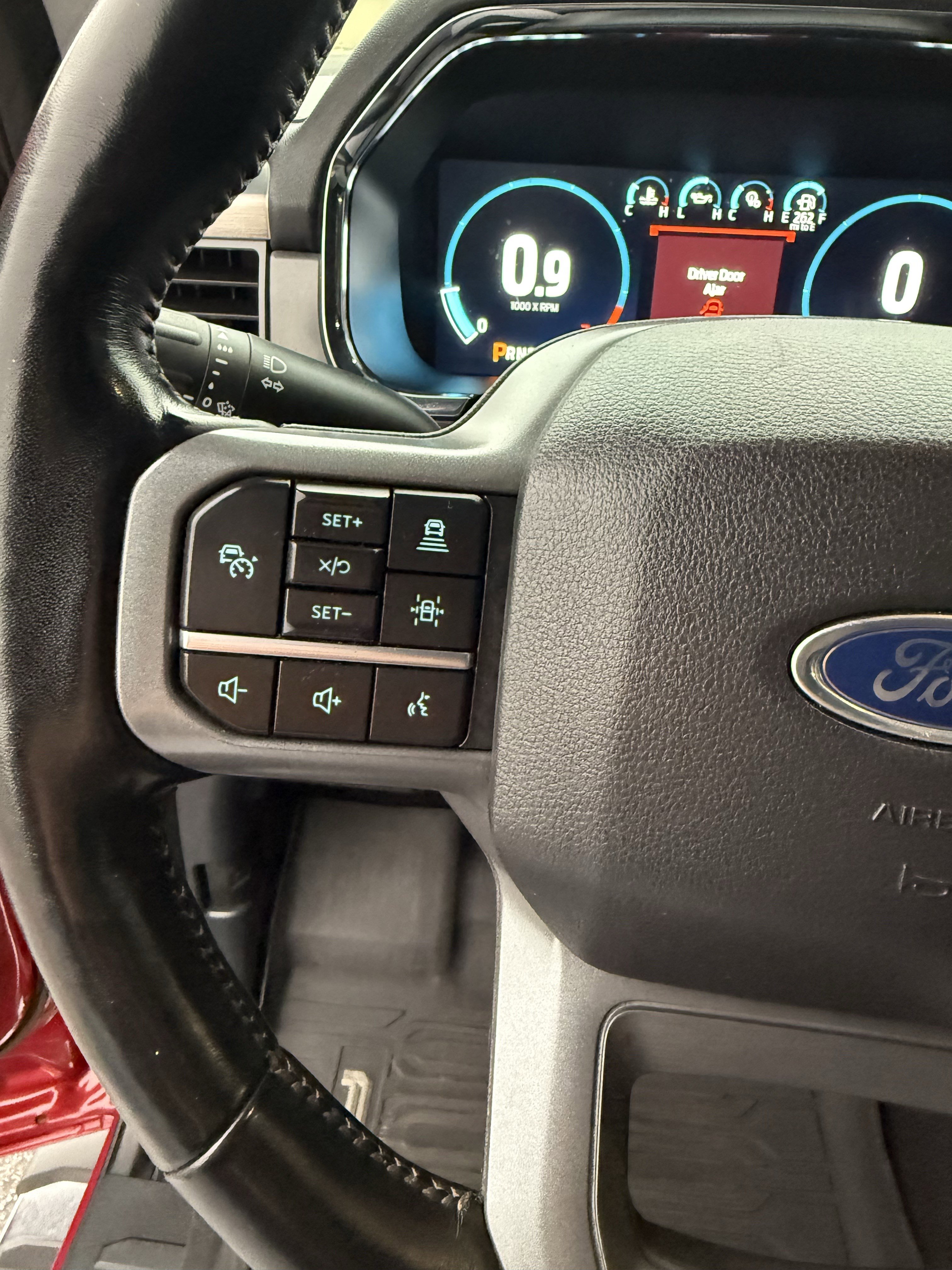 Used 2021 Ford F150 Lariat image 23