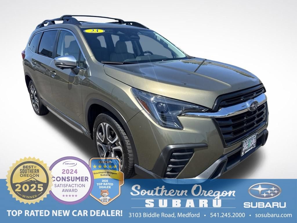 Used 2023 Subaru Ascent Limited w/ Technology Package AWD/4WD image 1