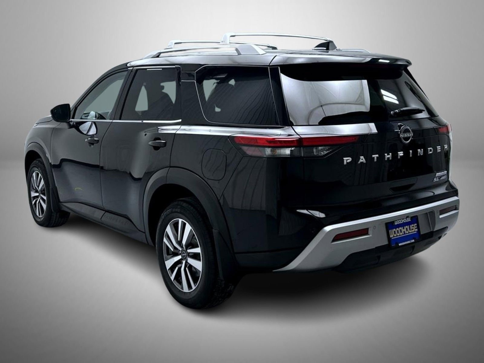 Used 2023 Nissan Pathfinder SL image 7