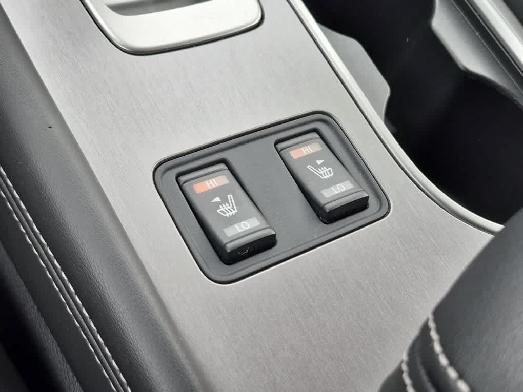 Used 2023 Nissan Murano SL AWD/4WD image 16