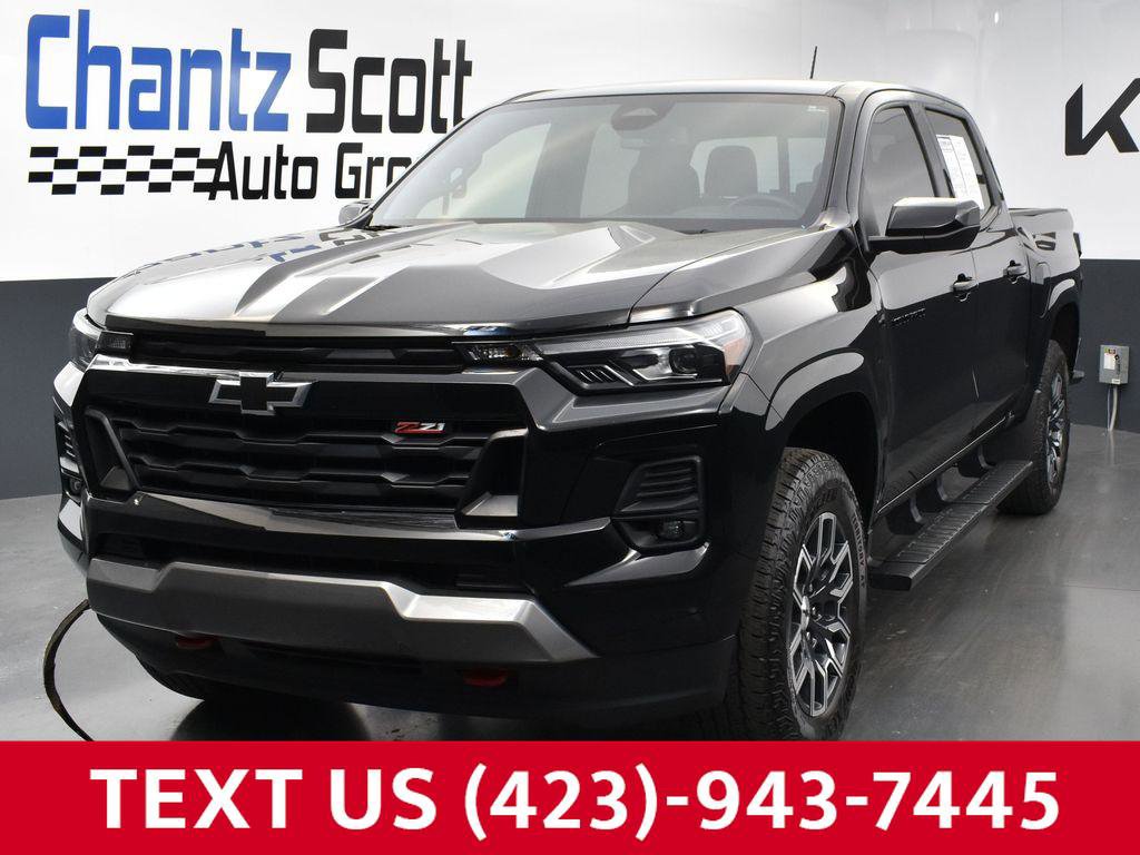 Used 2023 Chevrolet Colorado Z71 w/ Z71 Convenience Package 2 AWD/4WD image 1
