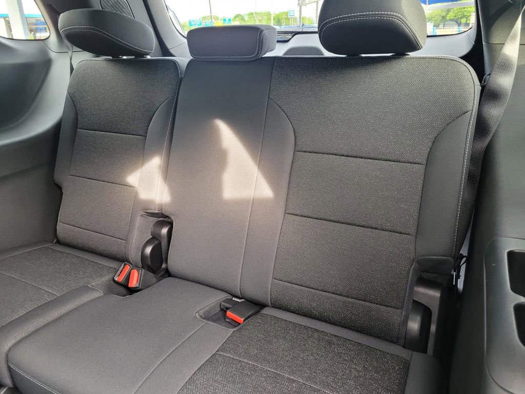 New 2026 Chevrolet Traverse LT w/ Midnight/Sport Edition image 8