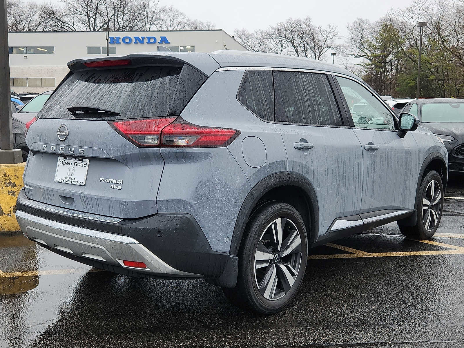 Used 2022 Nissan Rogue Platinum w/ Head-Up Display Package AWD/4WD image 6