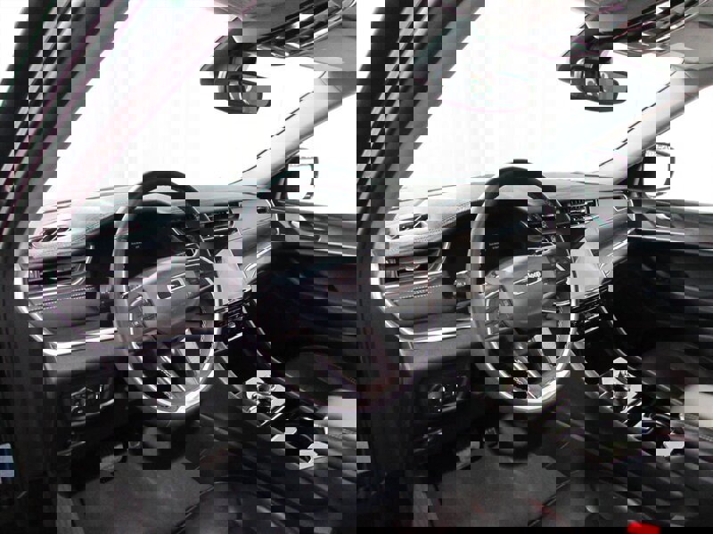 Used 2023 Jeep Grand Cherokee Limited image 19