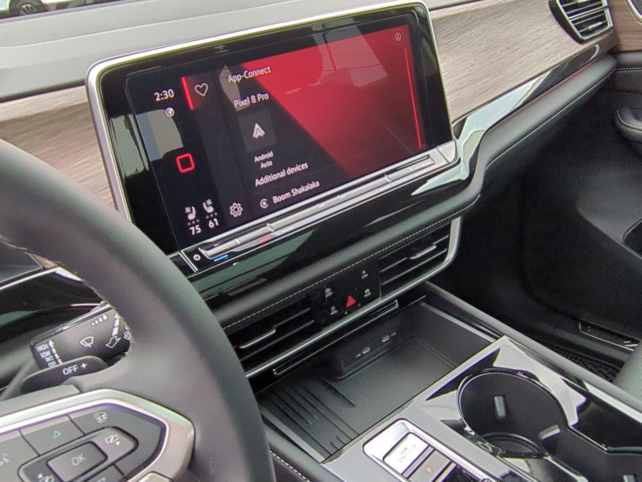 New 2025 Volkswagen Atlas SEL Premium R-Line image 17