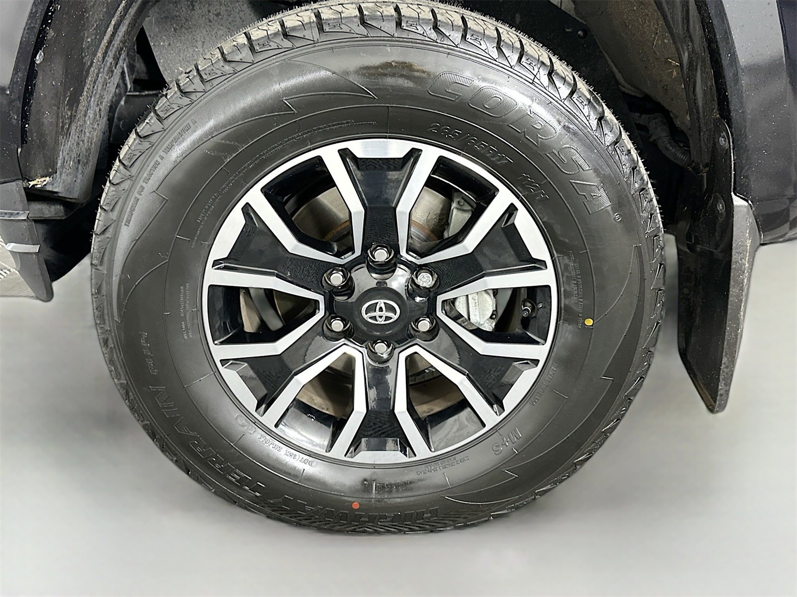 Certified 2022 Toyota Tacoma TRD Sport image 30