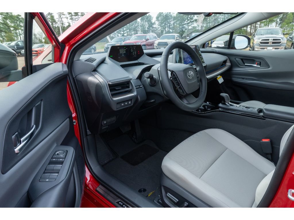 New 2026 Toyota Prius XLE image 10