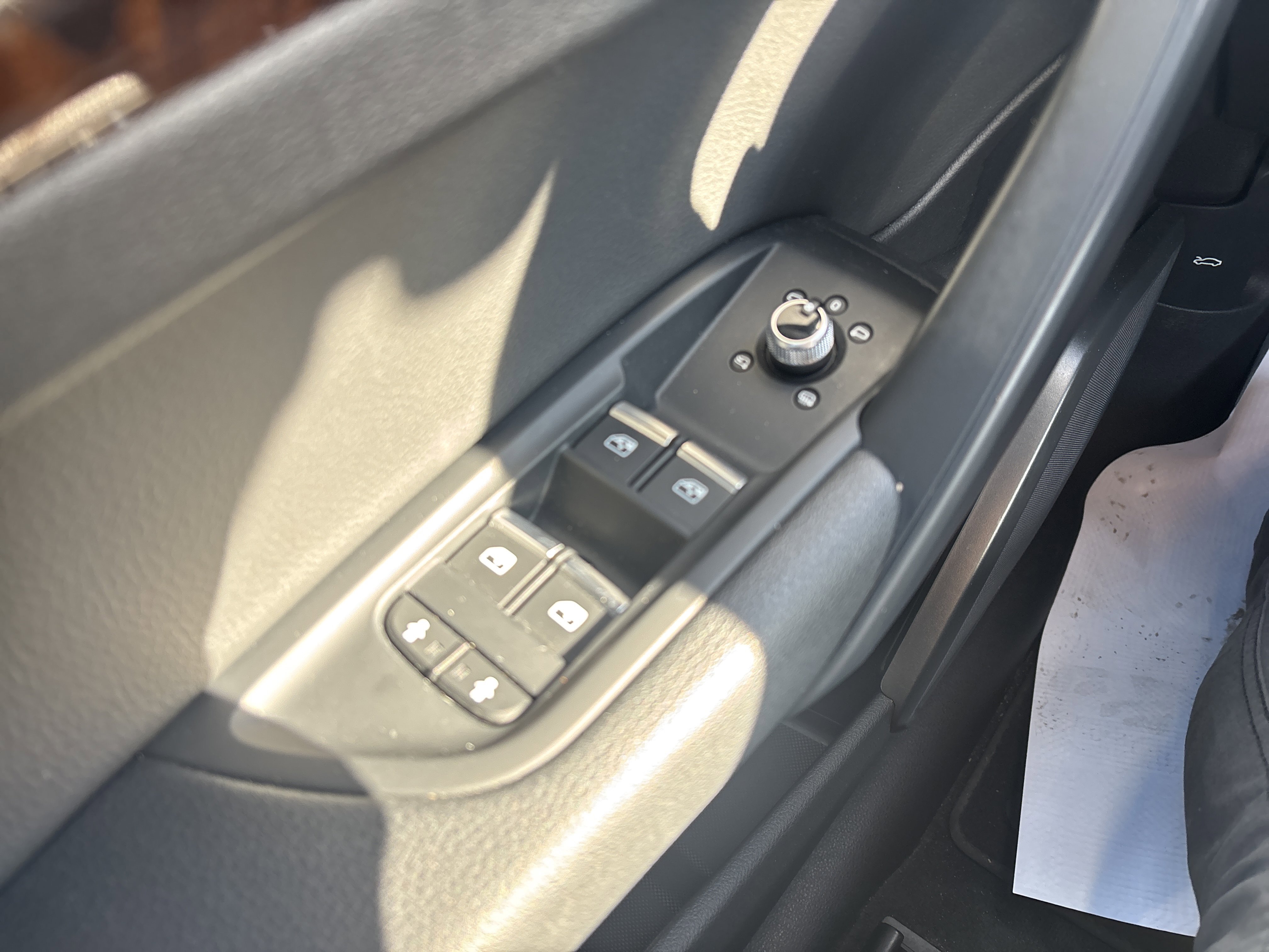 Used 2020 Audi Q5 2.0T Premium image 16