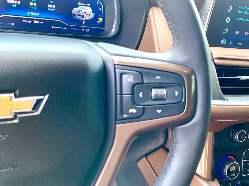 Used 2023 Chevrolet Tahoe High Country RWD image 35