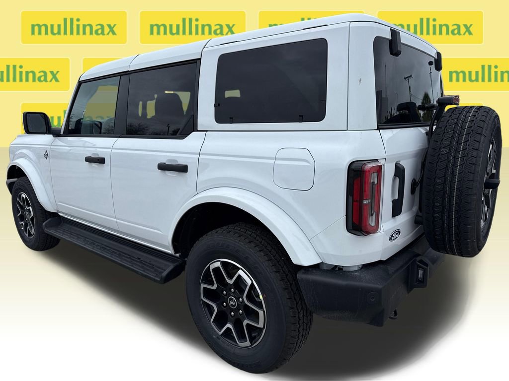 New 2026 Ford Bronco Outer Banks image 4