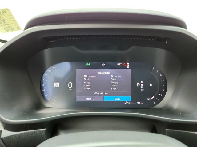 Certified 2025 Volvo XC40 B5 Ultra AWD/4WD image 24