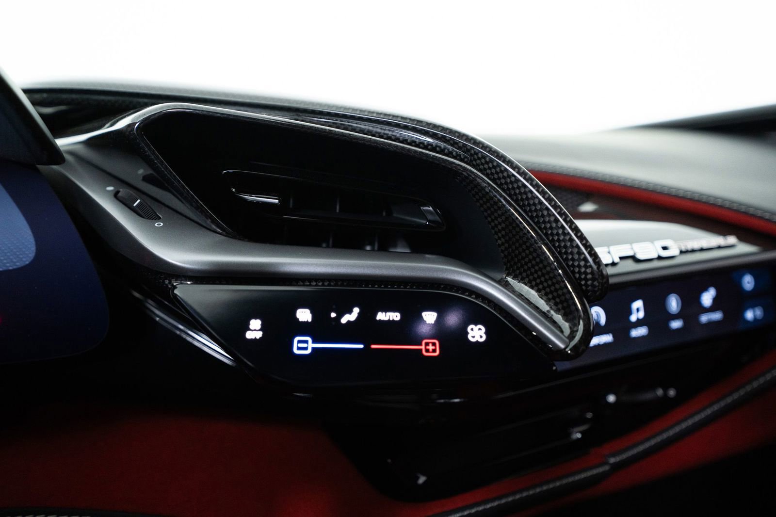 Used 2023 Ferrari SF90 Stradale AWD/4WD image 25