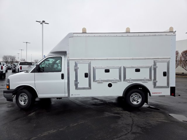 New 2026 Chevrolet Express 3500 w/ Power Convenience Package RWD image 22