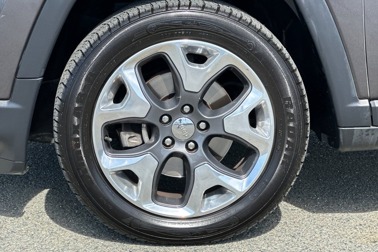 Used 2019 Jeep Compass Limited w/ Advanced Safety Group AWD/4WD image 26