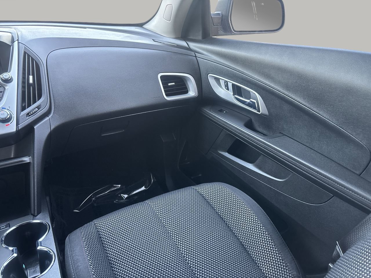 Used 2017 Chevrolet Equinox LS image 10