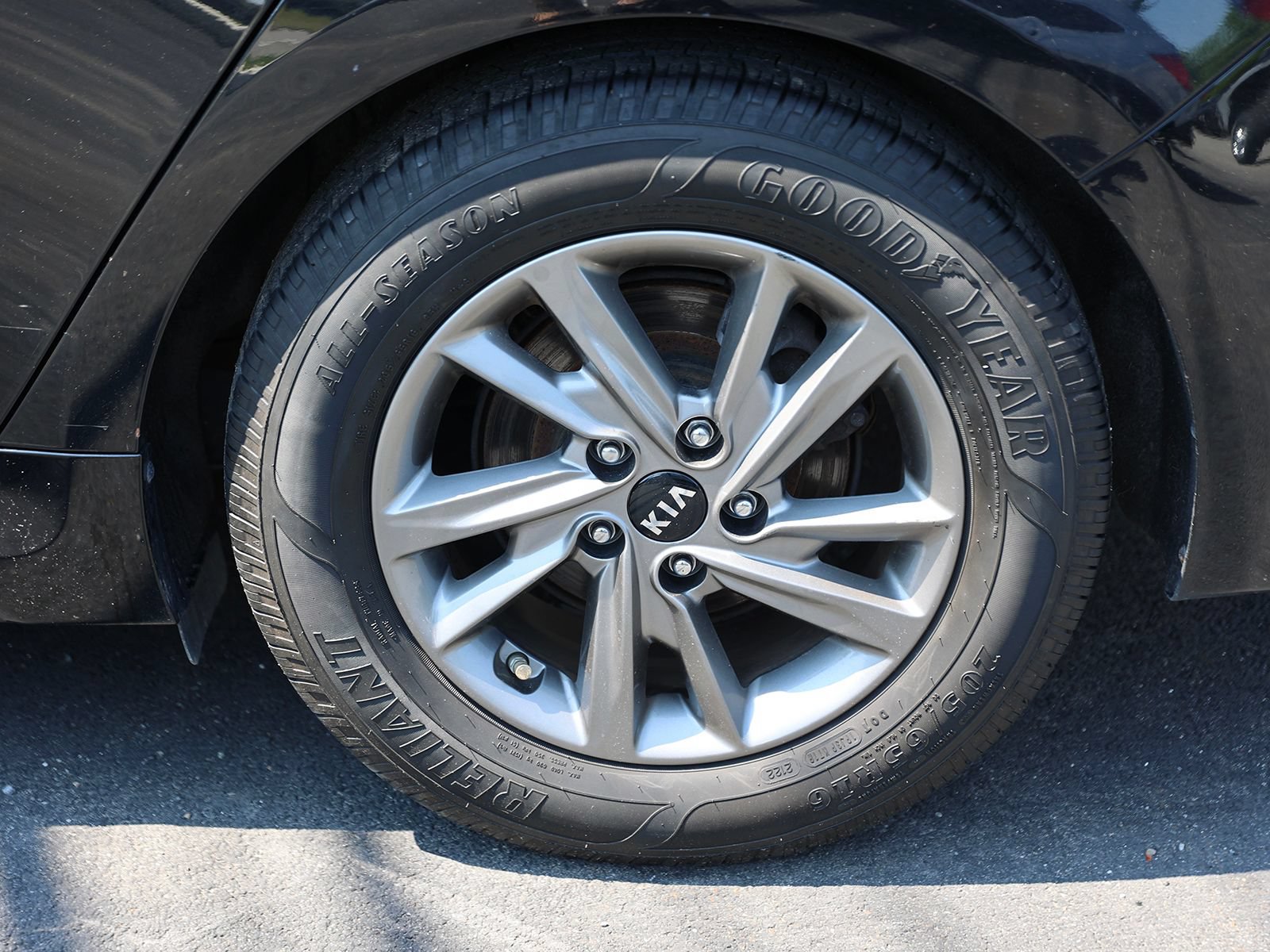 Used 2020 Kia Optima LX FWD image 9