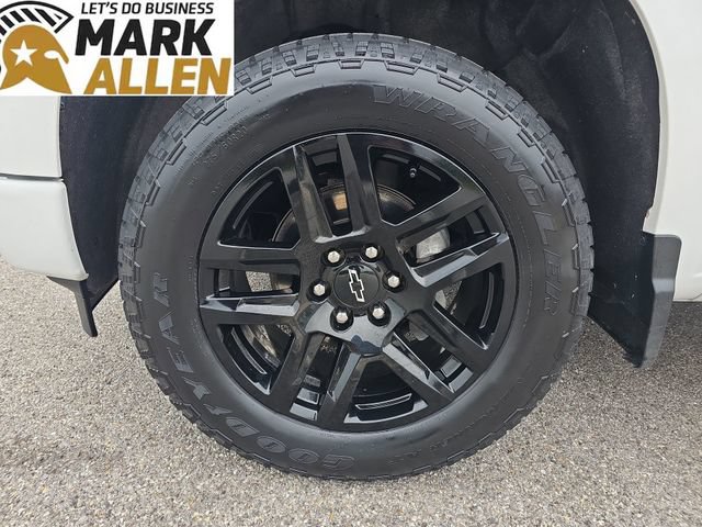 Used 2024 Chevrolet Silverado 1500 RST AWD/4WD image 33