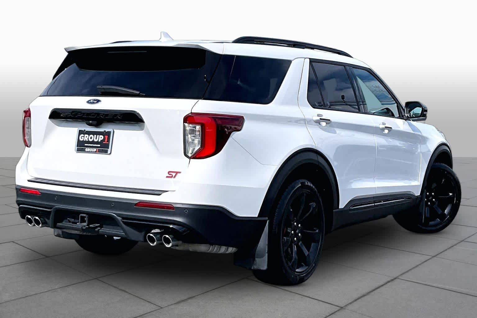 Used 2024 Ford Explorer ST w/ Equipment Group 401A AWD/4WD image 13