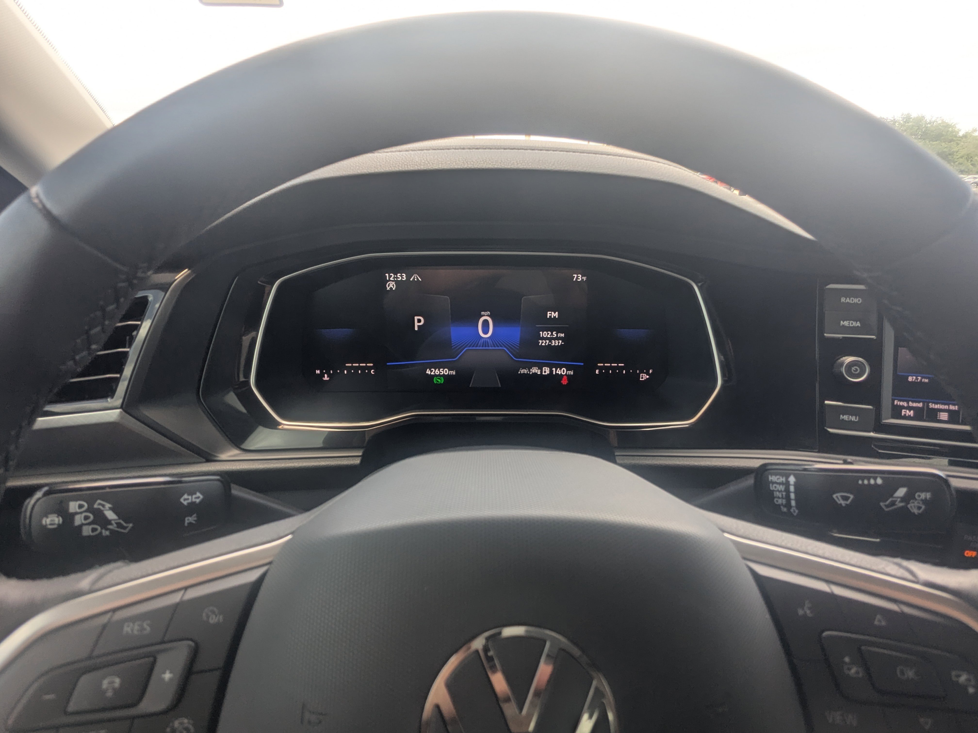 Used 2024 Volkswagen Jetta SE image 33