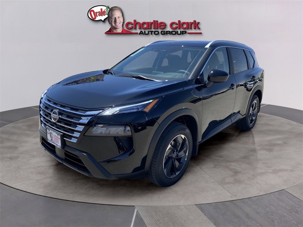 Used 2024 Nissan Rogue SV w/ SV Premium Package