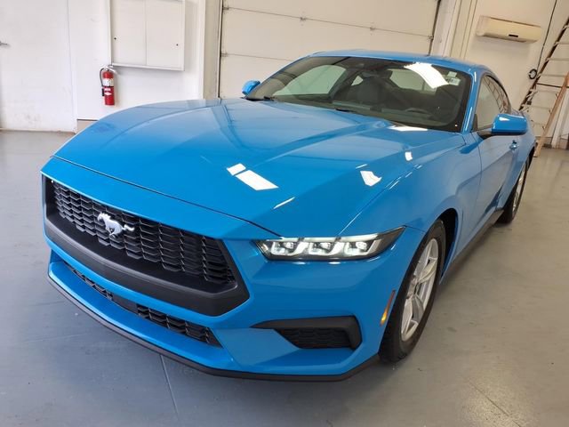 Certified 2024 Ford Mustang Coupe RWD image 7