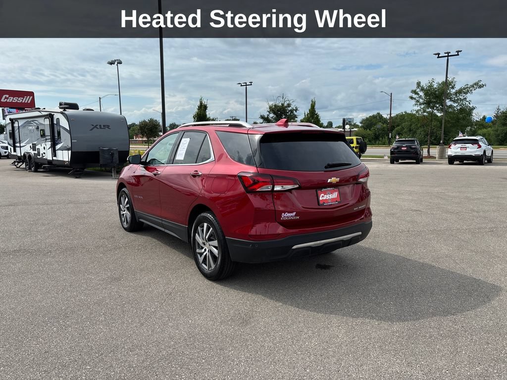 Used 2023 Chevrolet Equinox Premier AWD/4WD image 3