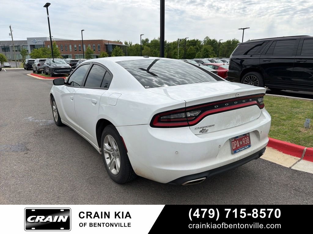 Used 2019 Dodge Charger SXT RWD image 5