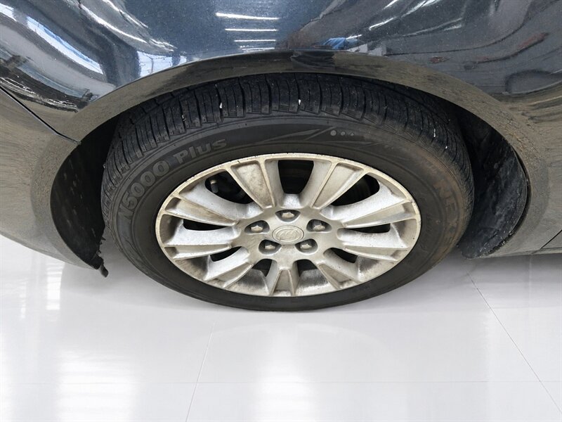 Used 2013 Buick Regal Premium FWD image 28