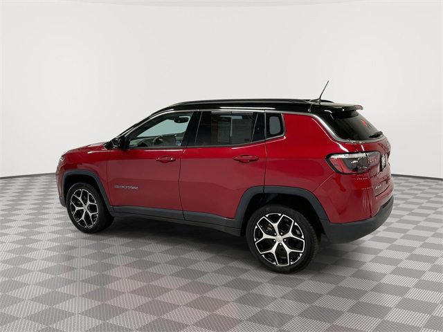 Used 2024 Jeep Compass Limited image 6