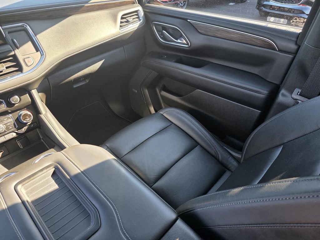 Used 2021 Chevrolet Tahoe Z71 image 26