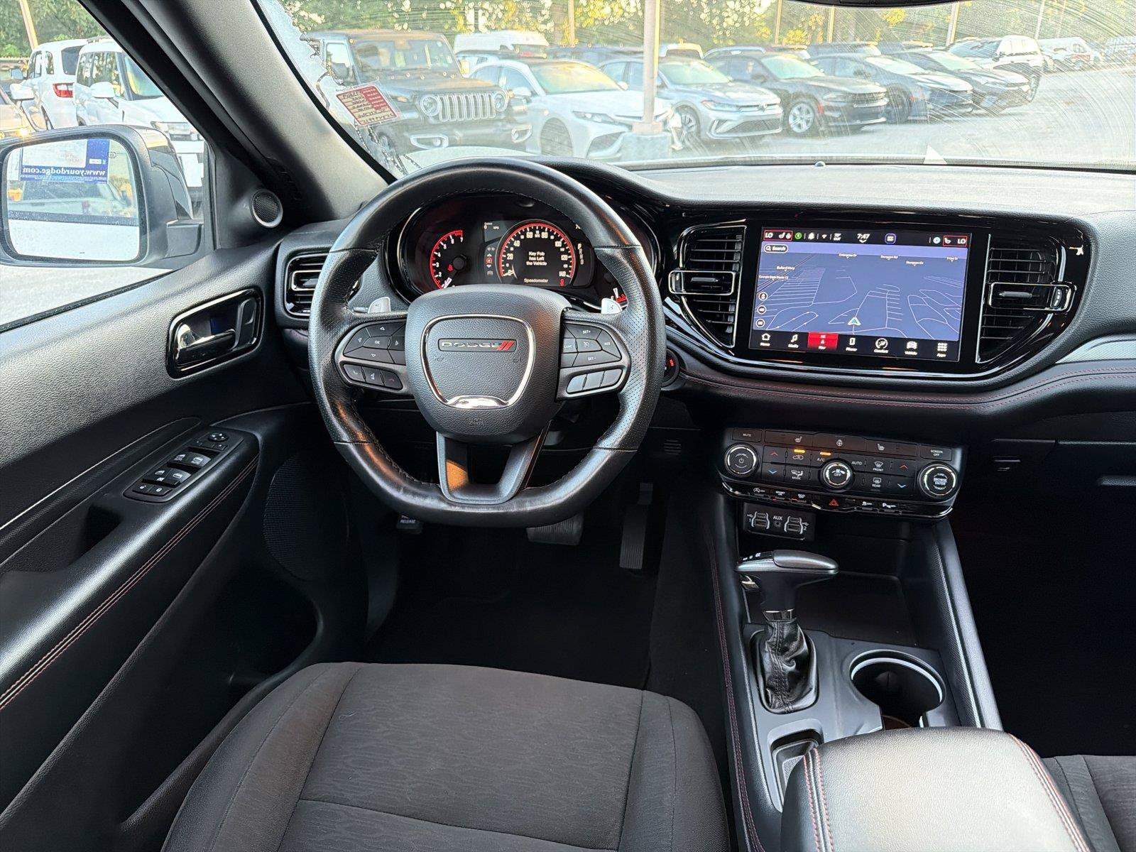 Used 2025 Dodge Durango GT RWD image 24