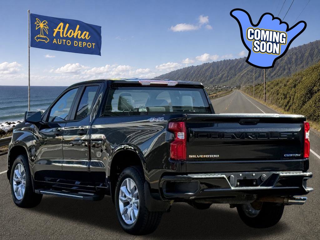 Used 2019 Chevrolet Silverado 1500 Custom AWD/4WD image 3