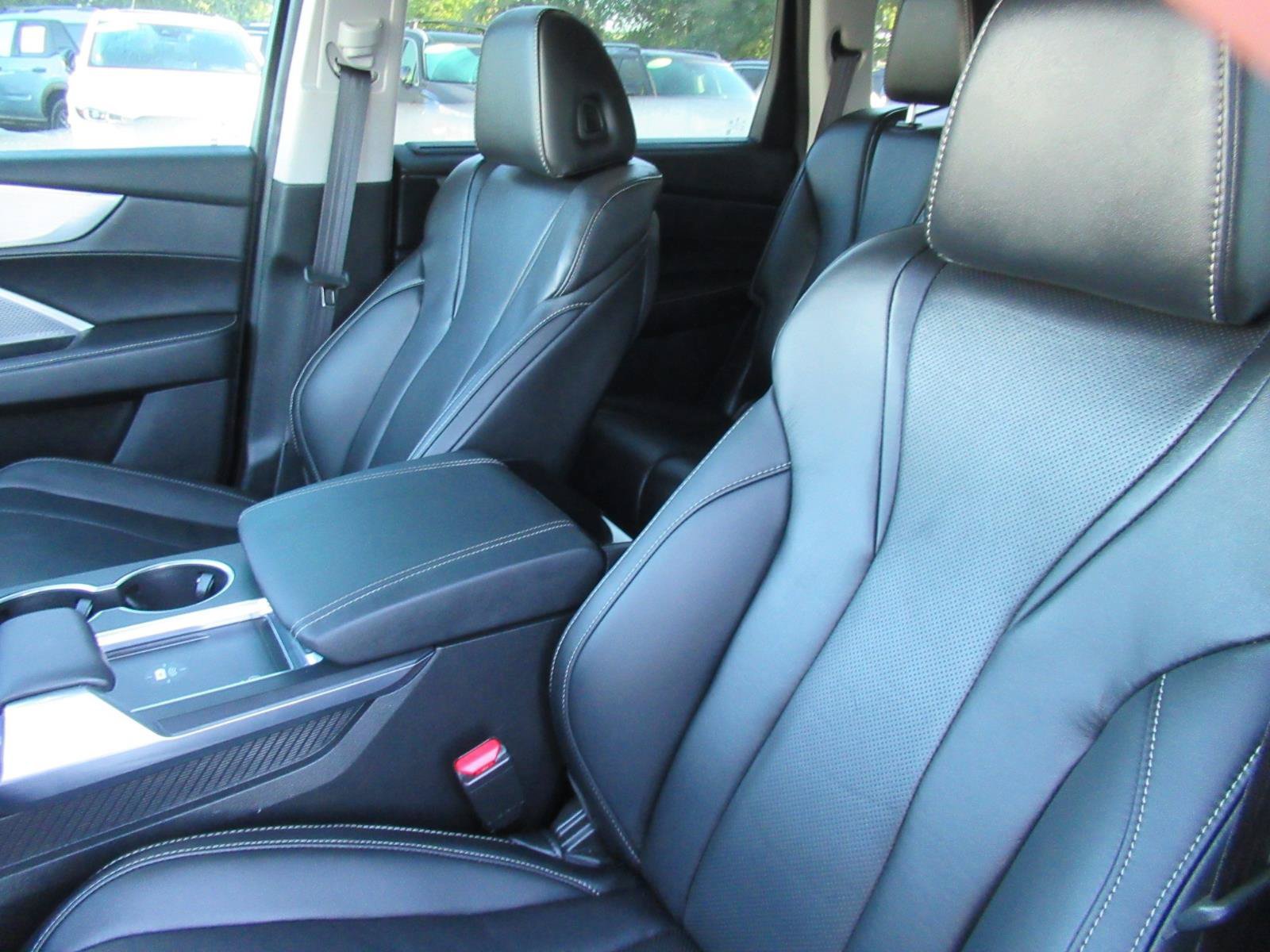 Used 2024 Acura MDX w/ Technology Package FWD image 20
