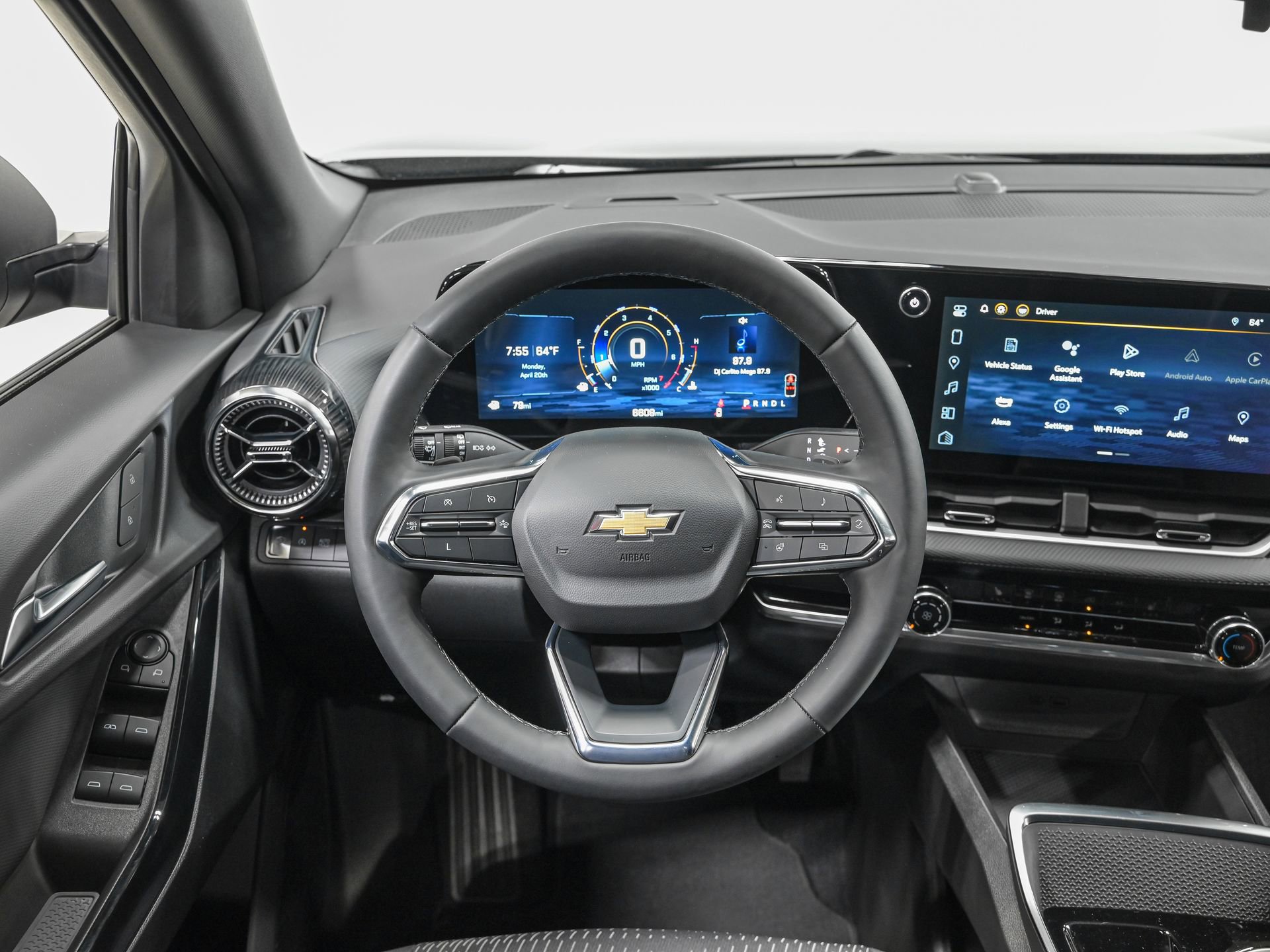 Used 2025 Chevrolet Equinox LT FWD image 16