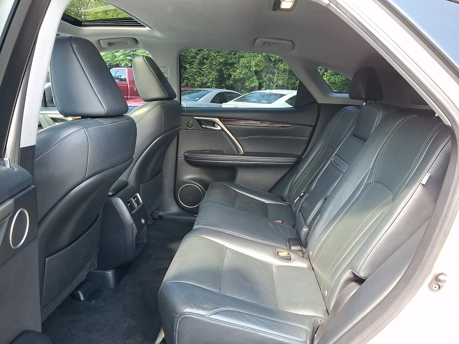 Used 2018 Lexus RX 350 AWD w/ Premium Package image 5