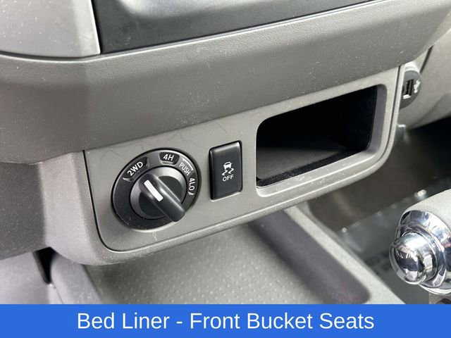 Used 2019 Nissan Frontier SV image 7