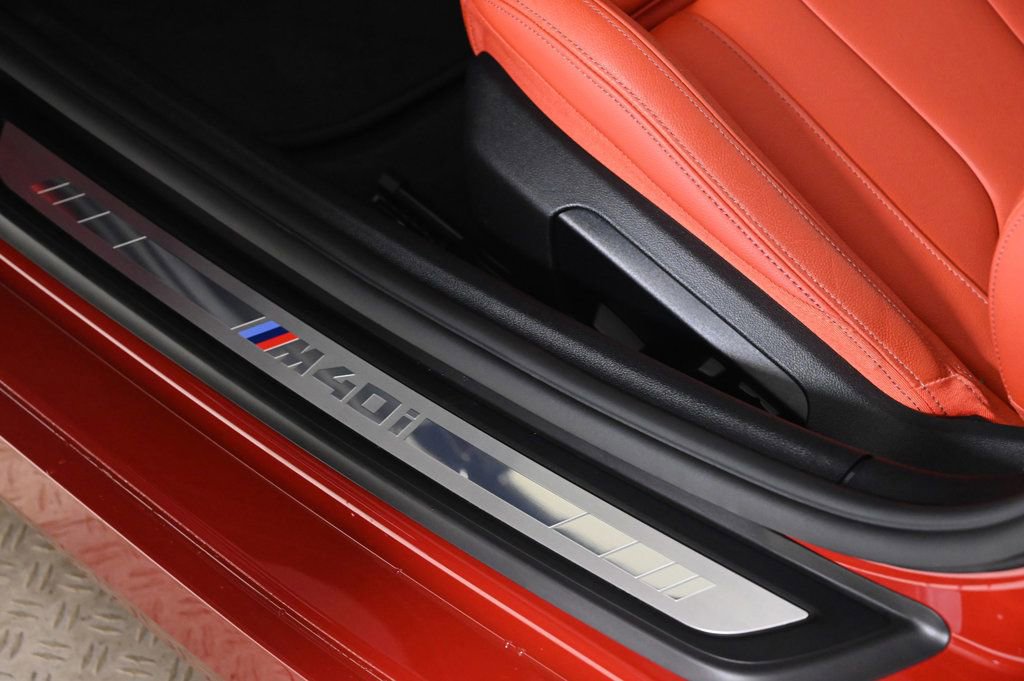 Used 2023 BMW Z4 M40i w/ Premium Package image 18