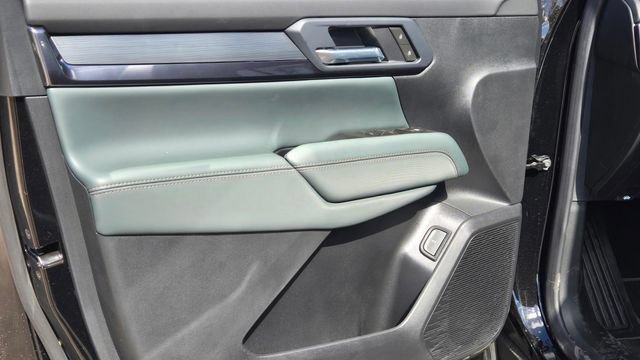 New 2026 GMC Terrain AT4 w/ Technology Package II AWD/4WD image 13
