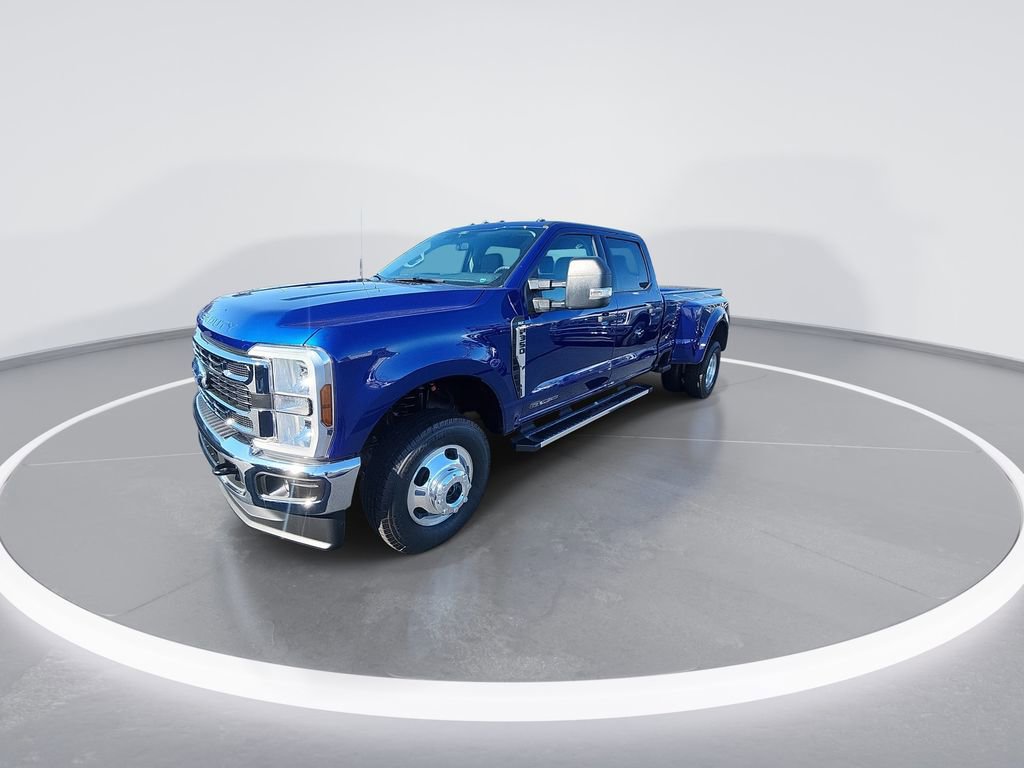 New 2026 Ford F350 XLT image 4